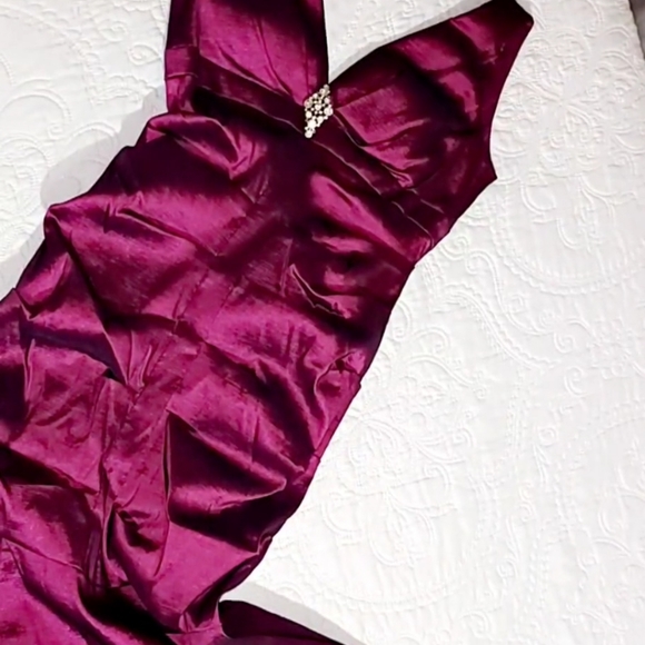 Xscape evening/prom dress - Picture 3 of 5